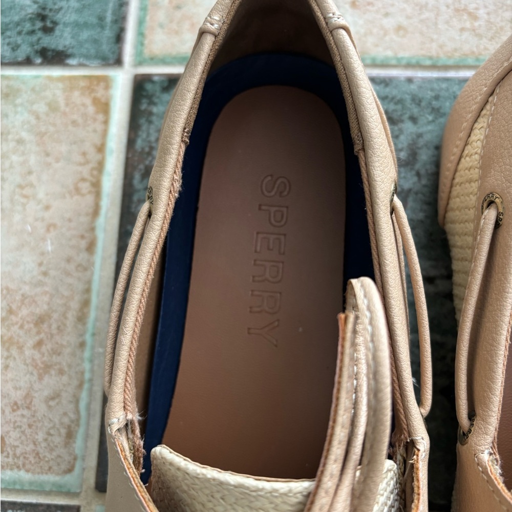 NEW, never worn. Sperry Topsider Silm- Women's Cream and Tan Loafers - Picture 2 of 8